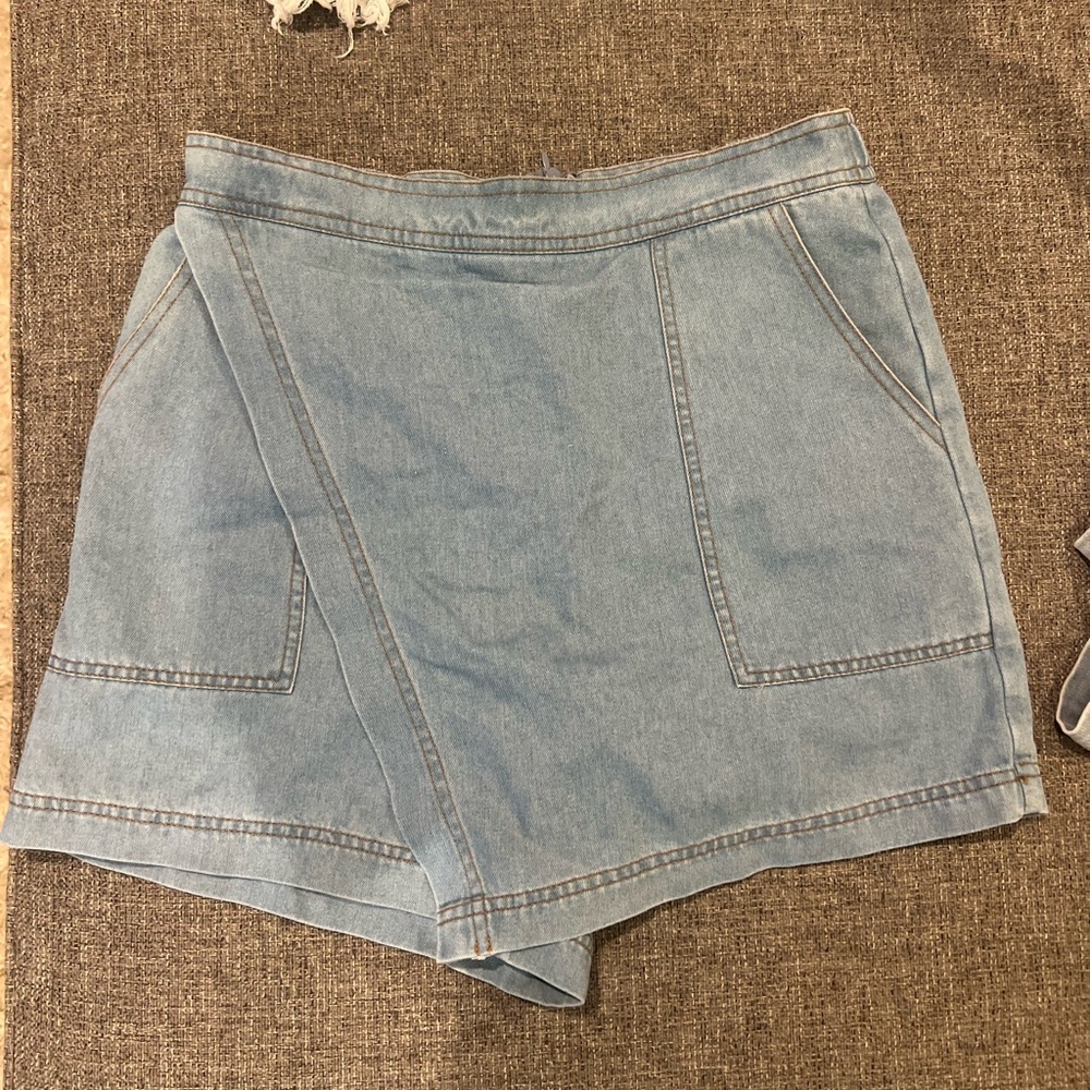 Amazon skort